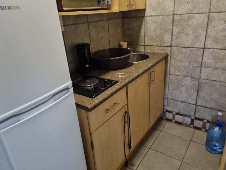 1 Bedroom Property for Sale in Brandwag Free State